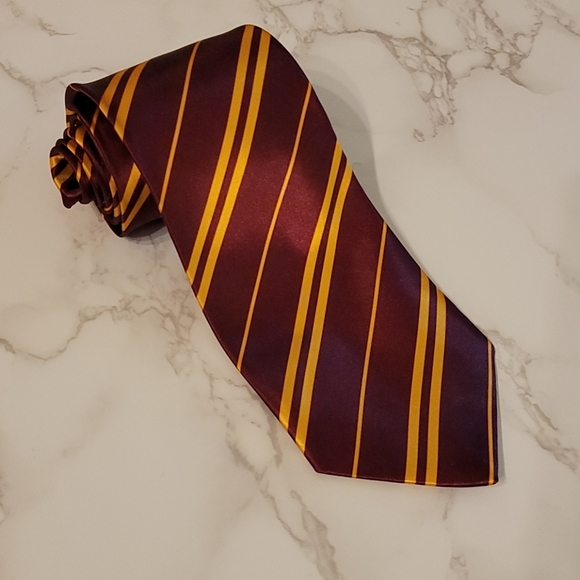 Harry Potter Gryffindor Cosplay Costume Stripe Tie - Picture 3 of 7